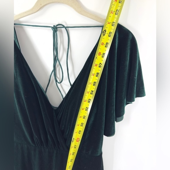 Jenny Yoo Ellis Flutter Sleeve Open Back Velvet Gown Size 8 Emerald Green Dress - Picture 15 of 16